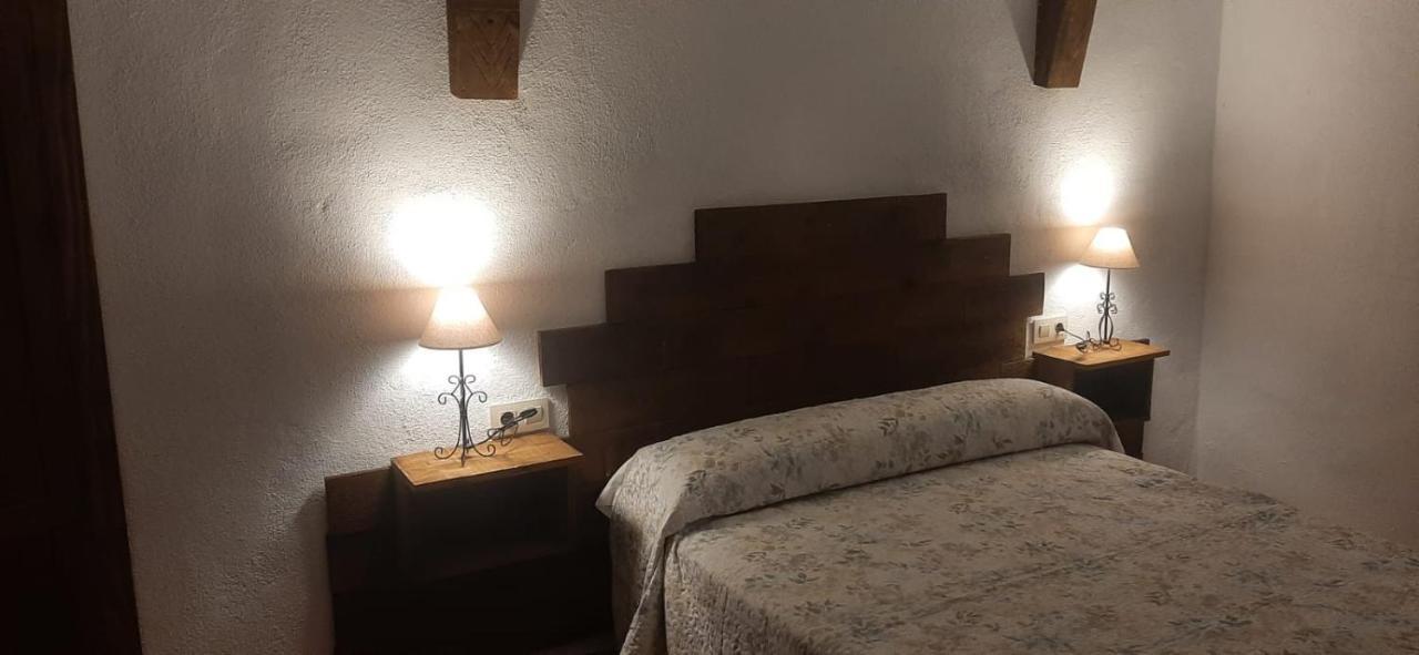 Casa Cueva El Almendro Guest House Pegalajar Eksteriør bilde